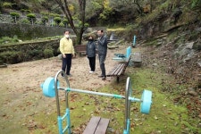 최인주 진해구청장, 자은돌산 체육시설 점검