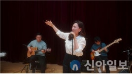 강원문화재단, 강릉창작예술인연대-인문콘서트 힐링 詩(시)간 온라인 공연