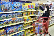 롯데마트 토이저러스, 크리스마스 이벤트 진행