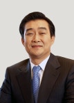 유진그룹 3세 유석훈, 부사장 ‘퀀텀점프’…내년 전면등장 예고