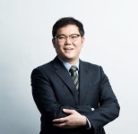 거리두기 해제 교원 장동하, 여행사업 힘