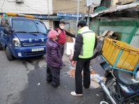 용산구 용문동주민센터, 쓰레기 무단투기 야간 합동단속 호응