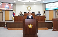 김태희·구정회 칠곡군의원, 제284회 임시회 제1차 본회의서 5분 자유발언