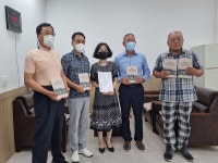 부안 하서면 녹사공파 고흥류씨 유춘득, 도서 40권 기증