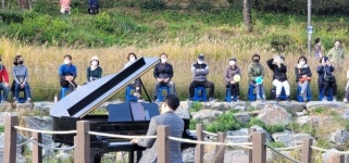 가을 양재천 제대로 즐기자…도곡2동, ‘양재천 단풍 축제’ 개최