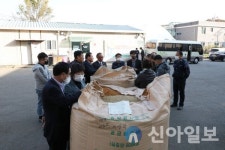 홍천군의회, 홍천농협 미곡종합처리장 방문