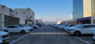 삼성동 맛의 거리 주차 쉬워진다… 강남구, 무역협회 주차장 개방 업무 협약