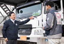 평행선 달리는 정부-화물연대, 서로 네 잘못