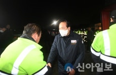 이권재 오산시장, 소통 행보 박차... 환경미화원 찾아 애로 청취