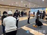춘천동부노인복지관 설행사 윷굴리자 윷점보자 성료