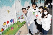 클라랑스, 동대문구에 꽃향기를 그리다