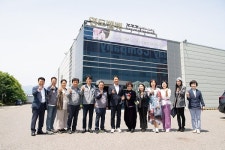 김장호 구미시장, (주)영도벨벳 방문… 지역경제 답을 찾다