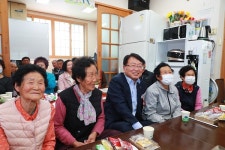 울진군, 경로당 입식문화 환경 조성·물품지원 사업 실시