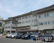 경주시, 노인종합복지관에 국립현대미술관 작품 13점 전시