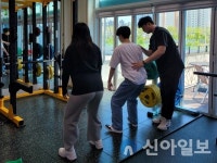 춘천도시공사 봄내체육관 학교밖 청소년 헬스교실 운영