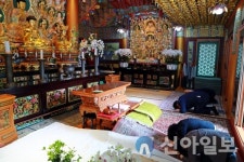 이상호 태백시장, 부처님 오신 날 맞아 사찰 8곳 방문