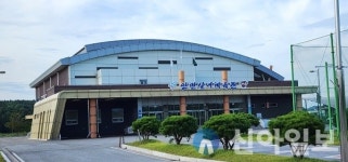 태안군, 주말 휴관하는 안면실내체육관 체육동호인 불만