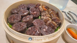 [현장] 분식도 폼나게…두끼 떡볶이의 세련된 변신