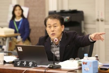 인천 서구의회 심우창 의원, ‘당하동 경로당’ 심각한 부실공사 문제점 지적