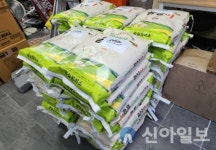 태백시 철암동 불로닭, 이웃돕기 쌀 50포 기탁