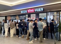 박가부대&치즈닭갈비, 배달 없이 가맹점 월 매출 1억 돌파