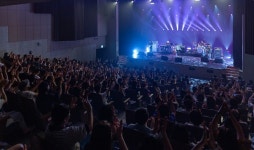 동구문화체육센터, 상반기 커피콘서트