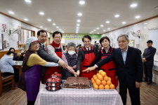 청도군, 무료급식소 경로식당 개소