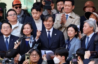 조국혁신당, 비례대표 후보 20인 확정… 조국·황운하·박은정 포함