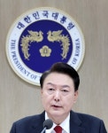 윤대통령 의사 면허, 국민 위협 수단으로 사용해선 안 돼