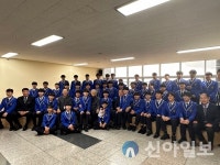 통영시 동원중학교 방문한 유인촌 문화체육관광부장관