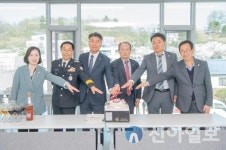 고성군, 고성군립도서관 개관식 개최