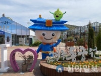 경주 동궁원, 식물원 1‧2관 재개관… 봄꽃 만개로 관광객 발길 유혹