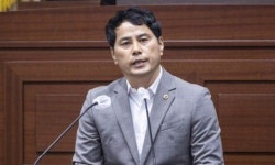 윤종호 경북도의원, 통합신공항 활주로 방향 재검토 촉구 질의