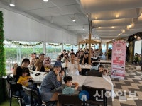 인구보건복지협회, 강원100인의 아빠단 ‘아빠와 함께하는 딸기체험행사’ 개최