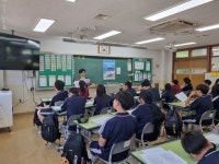 시흥능곡중, ‘학교에서 만나는 사람책’ 프로그램 운영