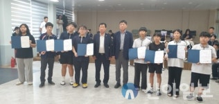 고성군 현내면장학회, 대진중·고교에 장학금 전달