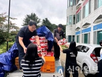 춘천 부귀리 물안골 농장 신수현 대표, 춘천YMCA에 토마토 95상자 후원
