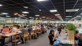 한밭도서관, 추석 연휴 시민들은 독서 삼매경