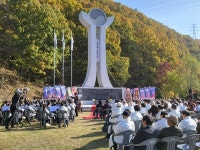 남산초 파랑새 오케스트라, 항일운동기념탑 제막식 식전 공연 참가
