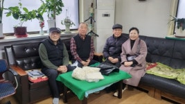 부평1동 주민자치회, 지역 내 경로당에 가래떡 나눔