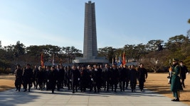 한국자유총연맹, 을사년 새해 맞아 국립서울현충원 참배