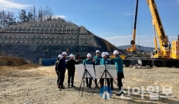 최영호 창녕 부군수, ‘영남일반산단 진입도로 건설현장’ 방문…안전 점검 실시