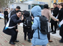 이응우 계룡시장, 대실초등학교 등교 학생 격려 나서