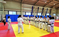 상주시, 올림픽 유도 은메달리스트 허미미 재능기부 및 훈련용품 전달