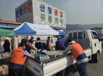 진주시지속가능발전협, 산청 산불피해 지역에 300만원 상당 위로물품 전달