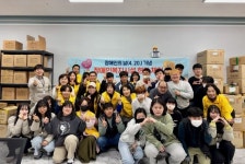 배곧2동 지역사회보장협의체, 장애인복지시설 찾아 나눔과 온정 전해