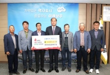 산불 피해지역에 지속되는 상주시민의 성금 기탁