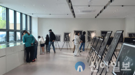 태백시설관리공단, 석탄산업 사진·탄광 유물 전시회 개최