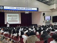 전북은행장학문화재단, 군산영광여고서 ‘2025 JB인문학 강좌’ 진행