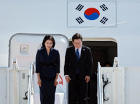 이대통령, 美 서재필기념관 방문… 미래세대에 독립운동 알려